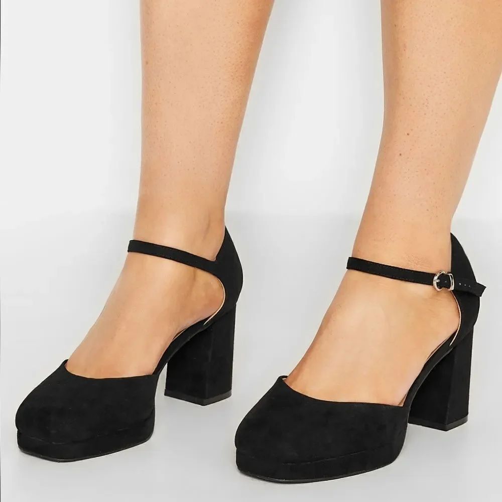 BRAND NEW NINE WEST WOMEN’S CHUNKY HEEL PLATFORM SHOE